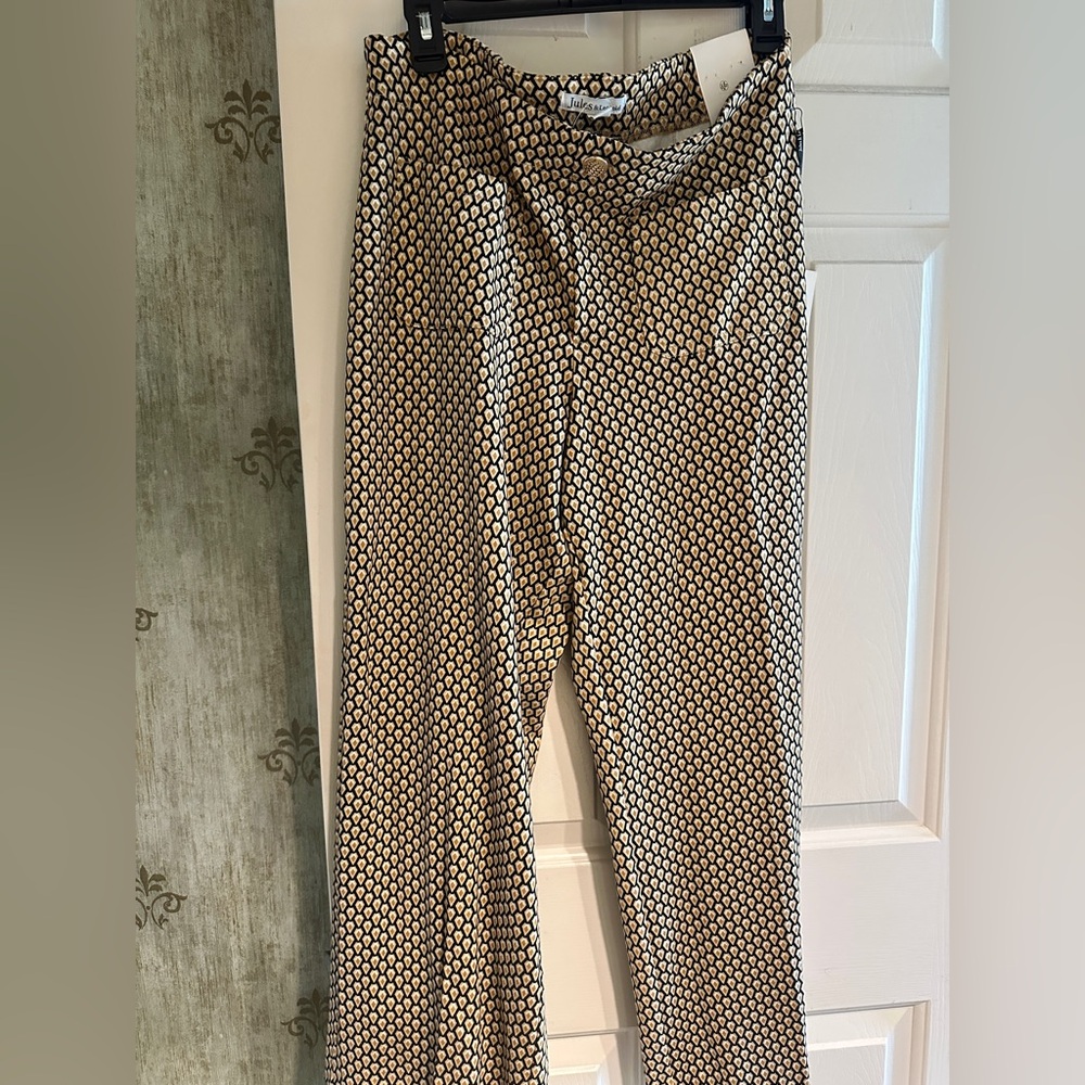 With tags, never worn, pull on dress pants 
Wide leg with stretch
